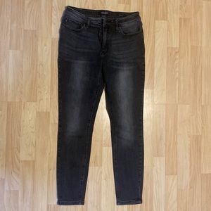 Judy blue dark grey skinny jeans